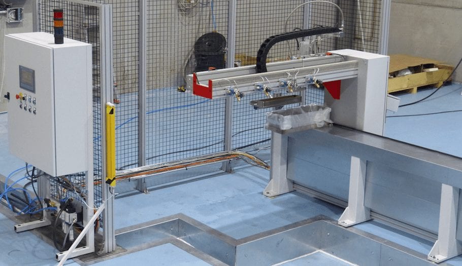 M3 compact automatic spreader